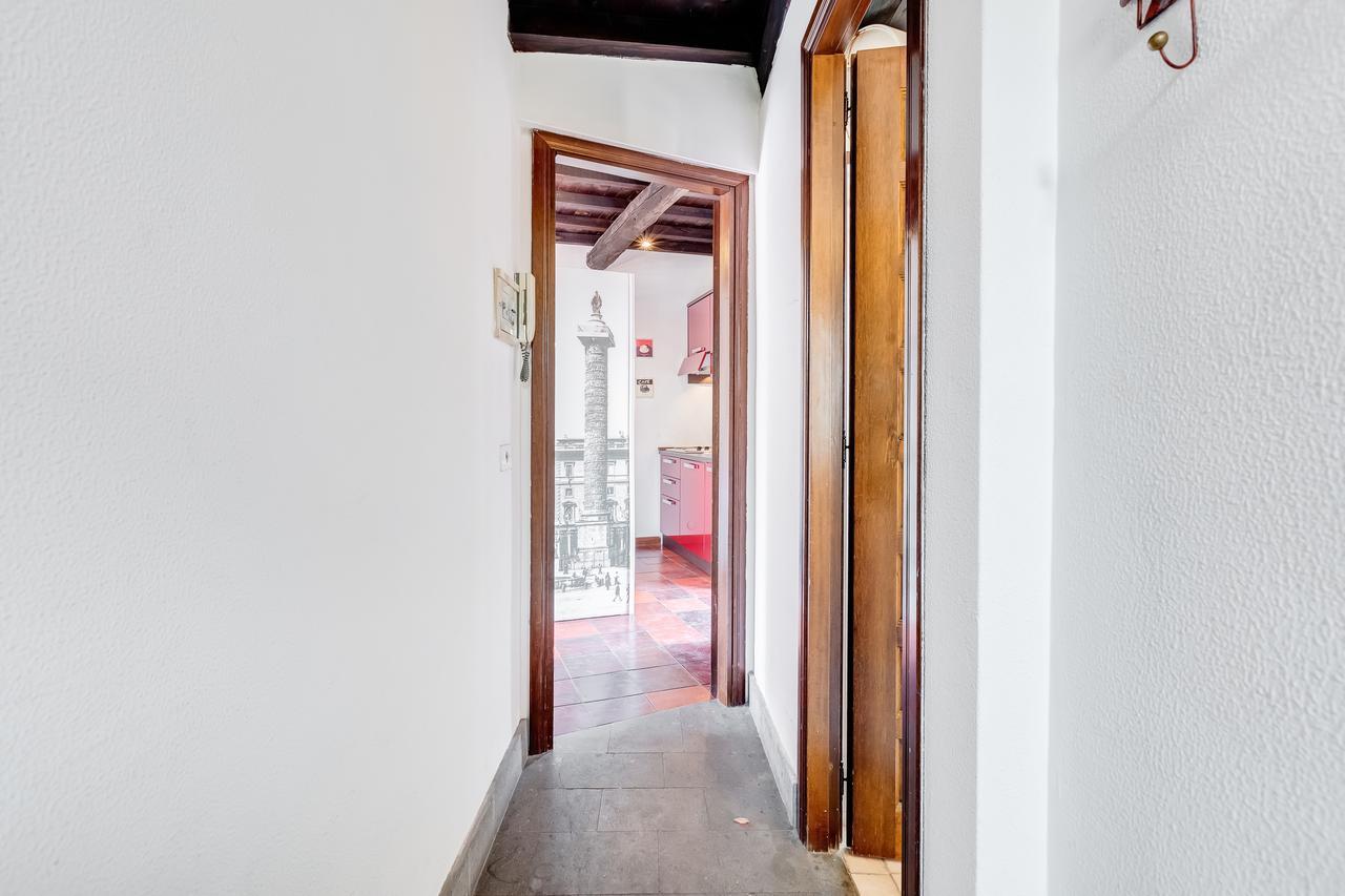 Romantic House With Terrace Ngoại thất bức ảnh